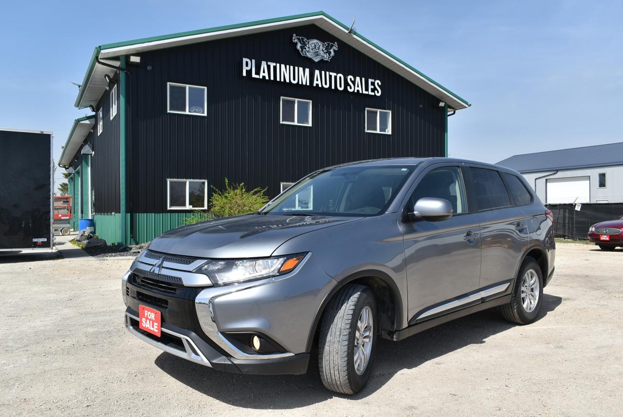2020 Mitsubishi Outlander ES S-AWC 7 PASSENGER
