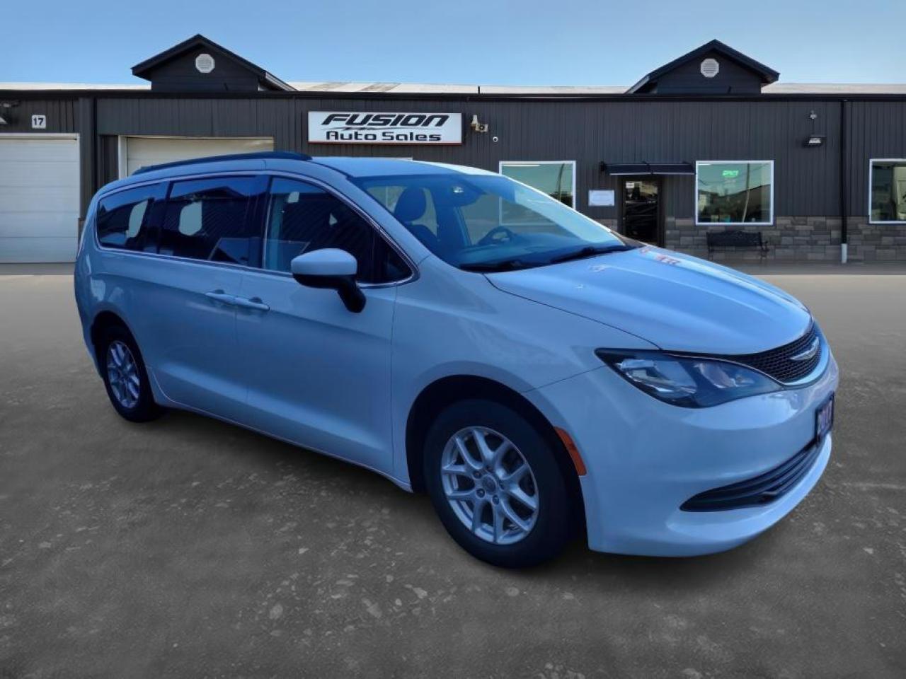 2017 Chrysler Pacifica LX-STO-N-GO-DUAL AIR/HEAT-BLUETOOTH - Photo #6