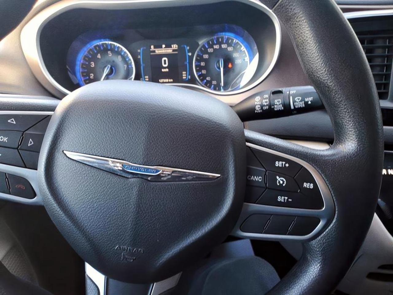 2017 Chrysler Pacifica LX-STO-N-GO-DUAL AIR/HEAT-BLUETOOTH - Photo #14