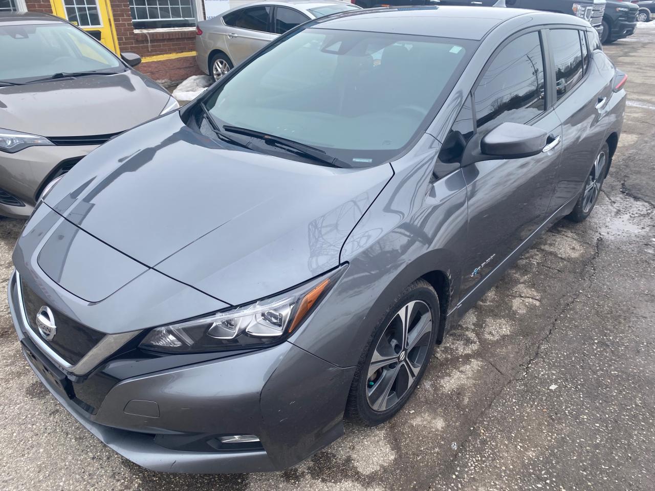 2018 Nissan Leaf SV Hatchback - Photo #33