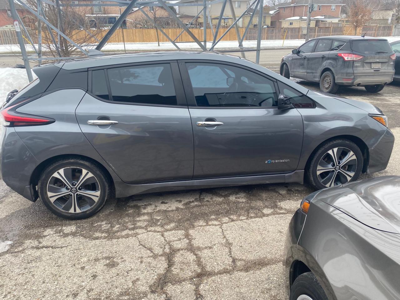 2018 Nissan Leaf SV Hatchback - Photo #31