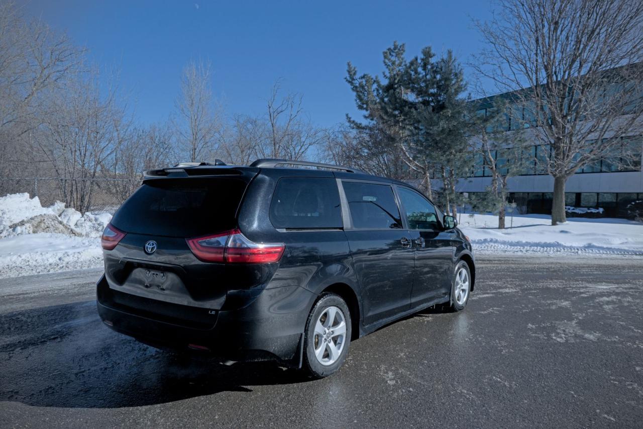 2020 Toyota Sienna LE 8-Passenger - Photo #5