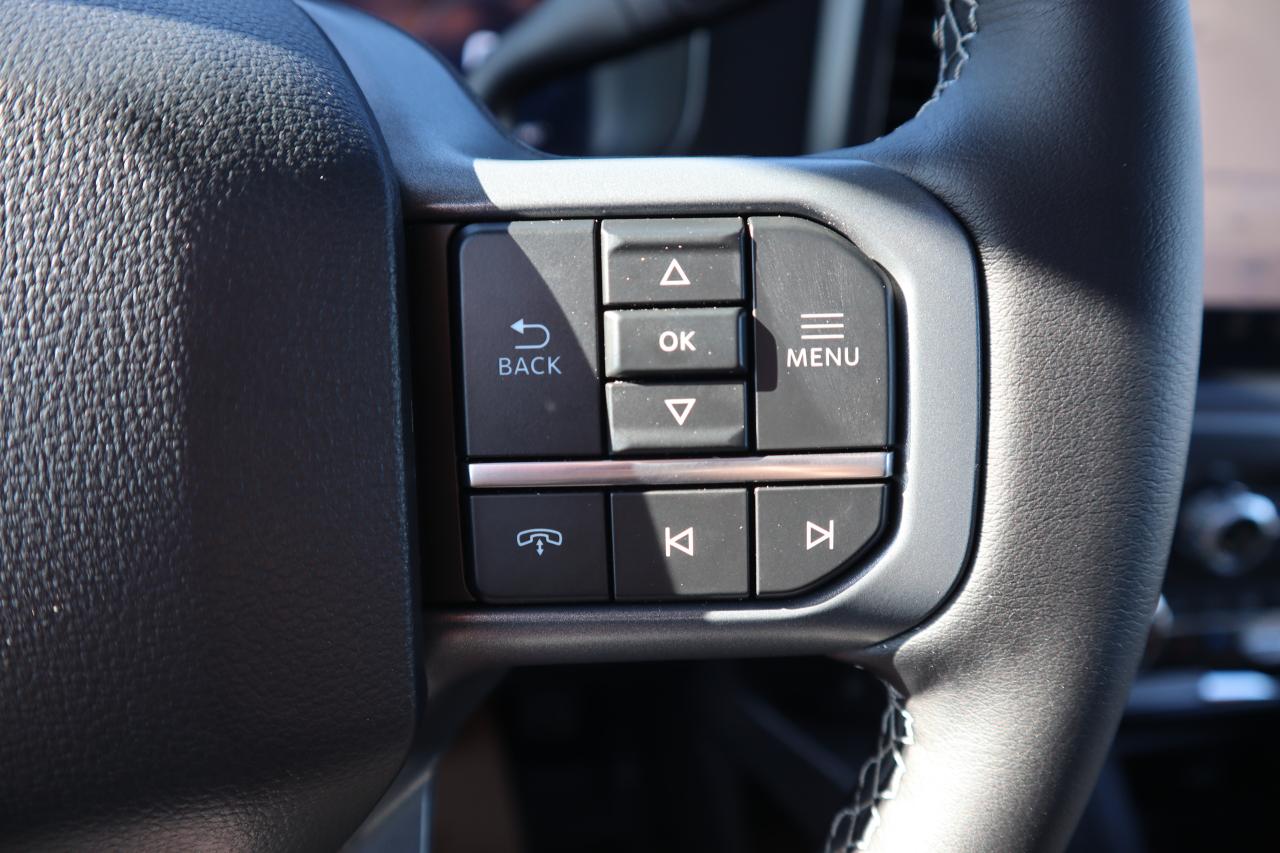 2025 Ford F-250 Super Duty SRW Lariat Photo5