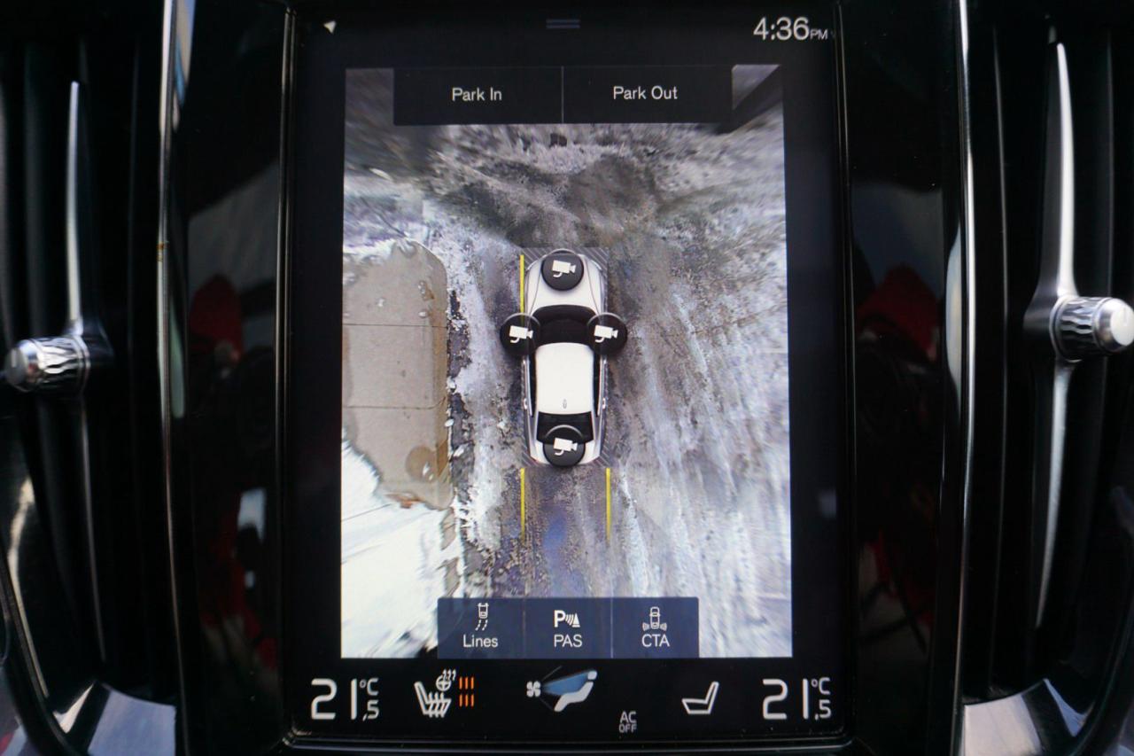 2020 Volvo S60 T6 R-DESIGN AWD CERTIFIED CAMERA NAV BLUETOOTH LEATHER HEATED SEATS SUNROOF CRUISE ALLOYS - Photo #24
