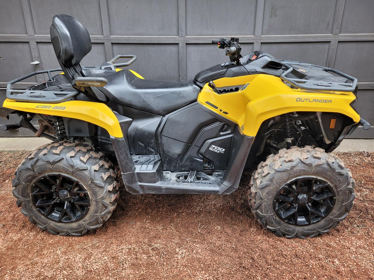 2024 Can-Am Outlander 700 Max XT No Freight or PDI Financing Available Trade-ins OK - Photo #5