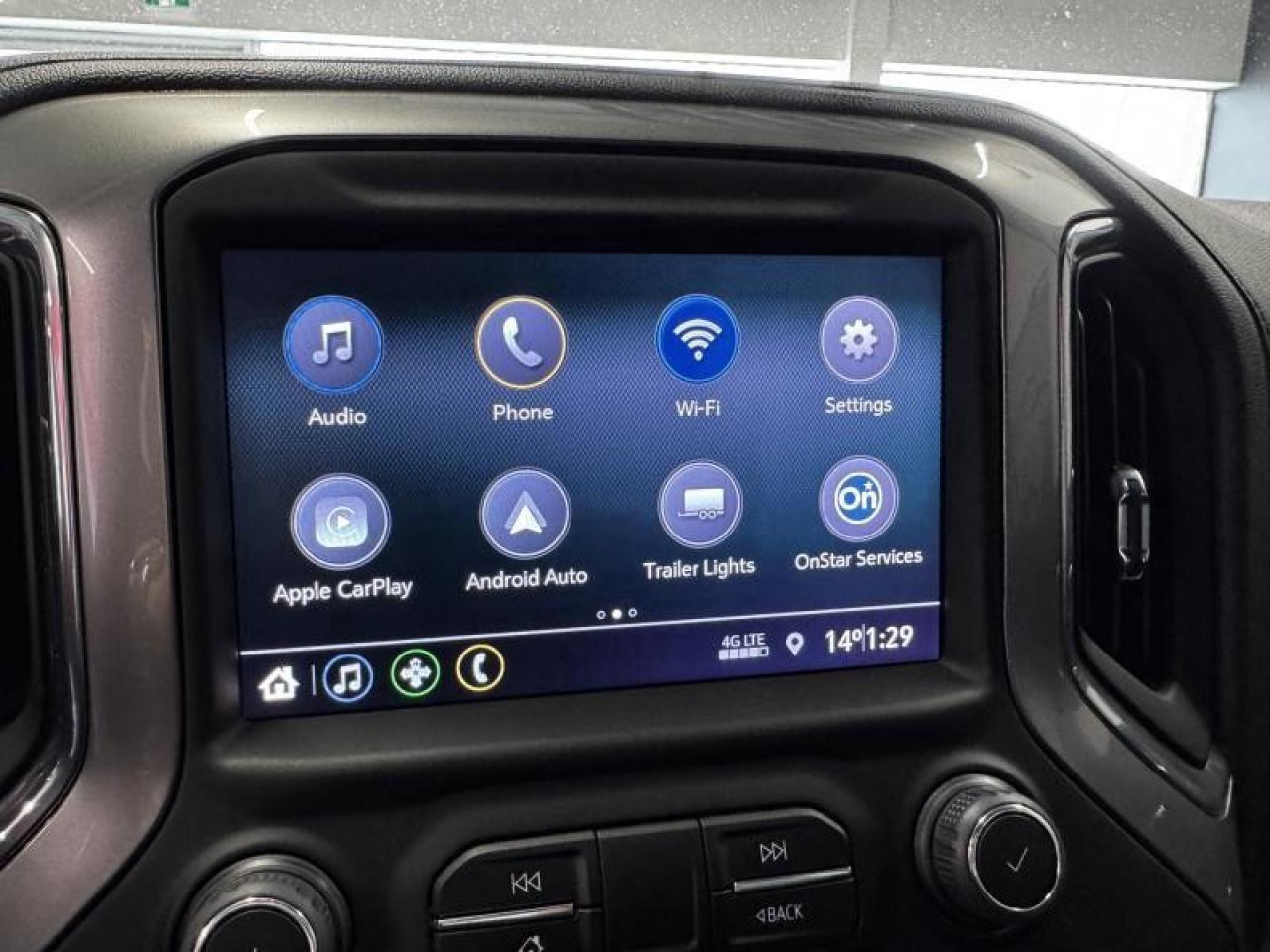 2022 Chevrolet Silverado Crew Cab Photo