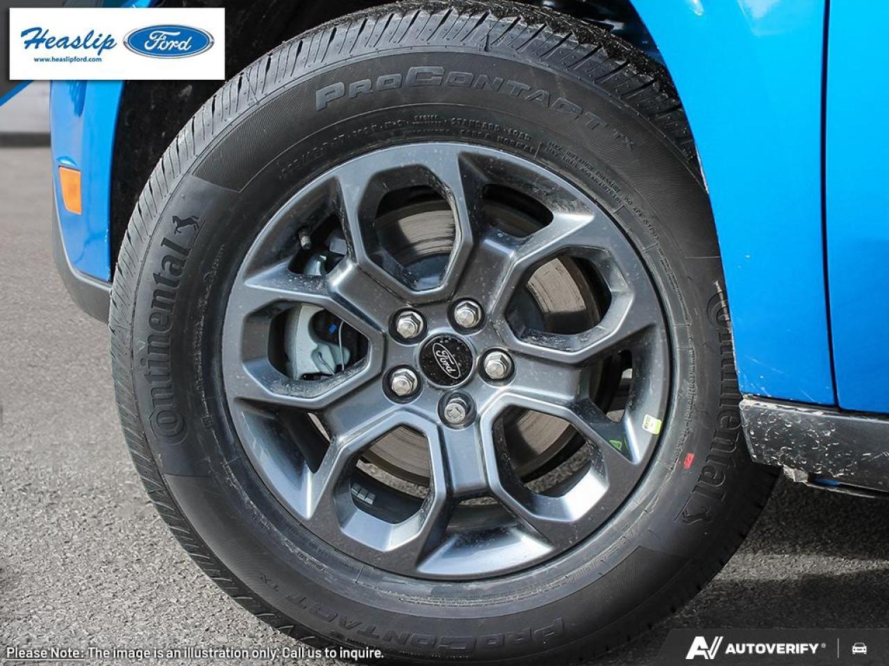 2025 Ford Maverick XLT Photo