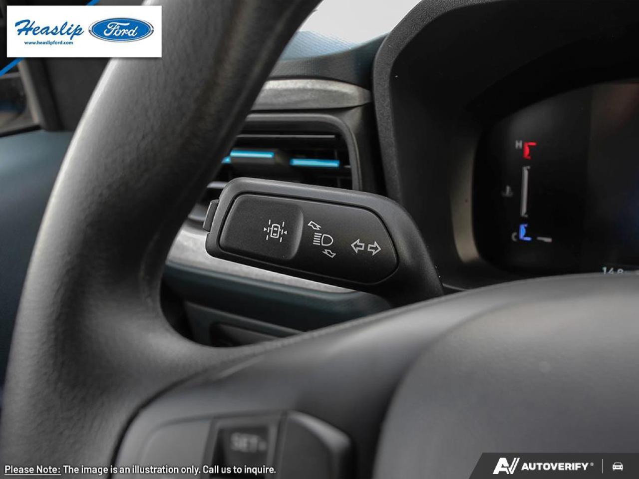 2025 Ford Maverick XLT Photo