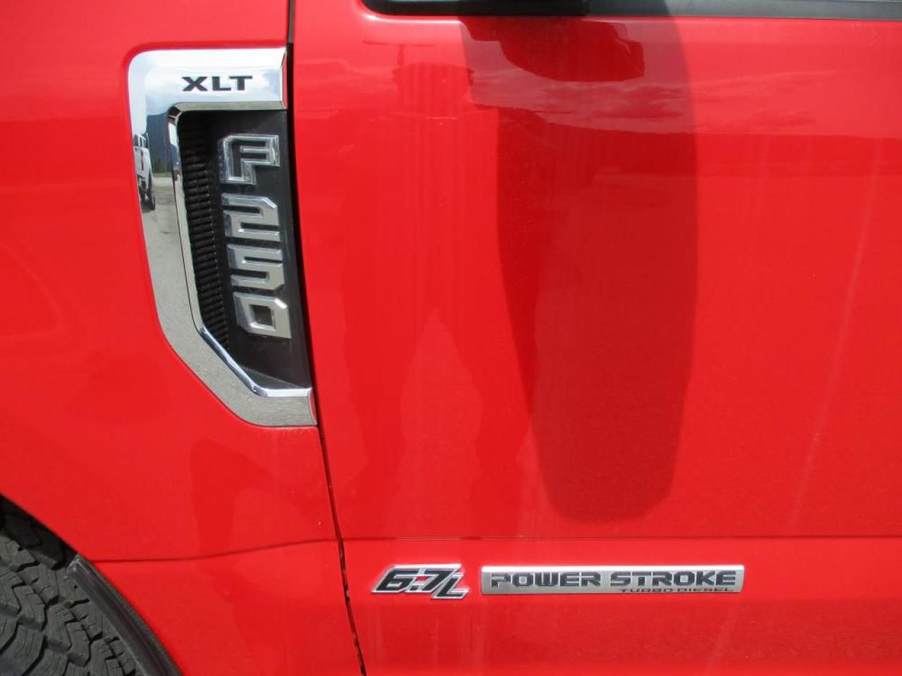 2019 Ford F-250 XLT DIESEL,ROOF,NAV Photo9
