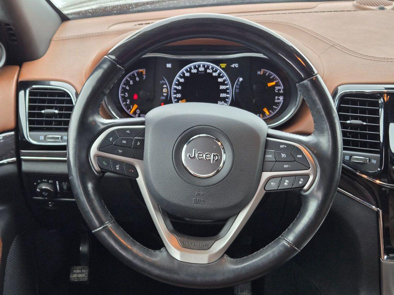 2020 Jeep Grand Cherokee Overland - Photo #15