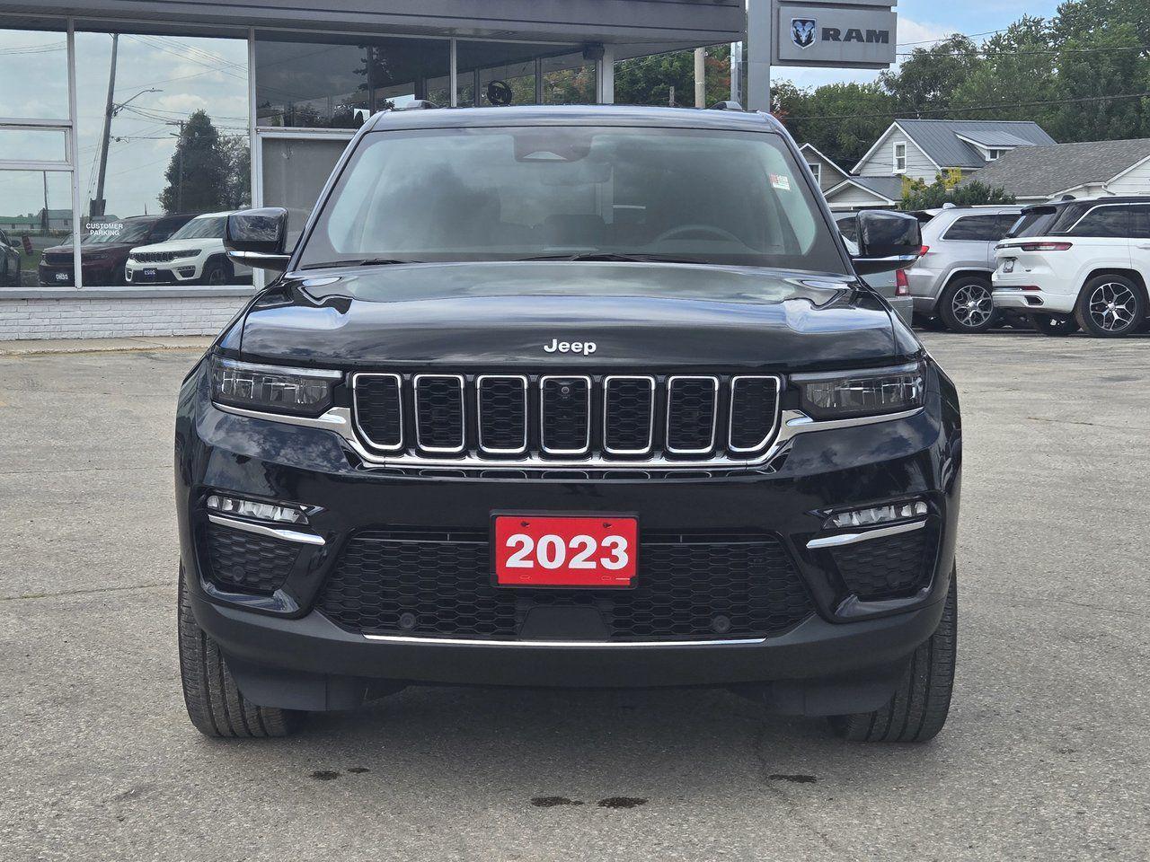 2023 Jeep Grand Cherokee 4XE BASE - Photo #2