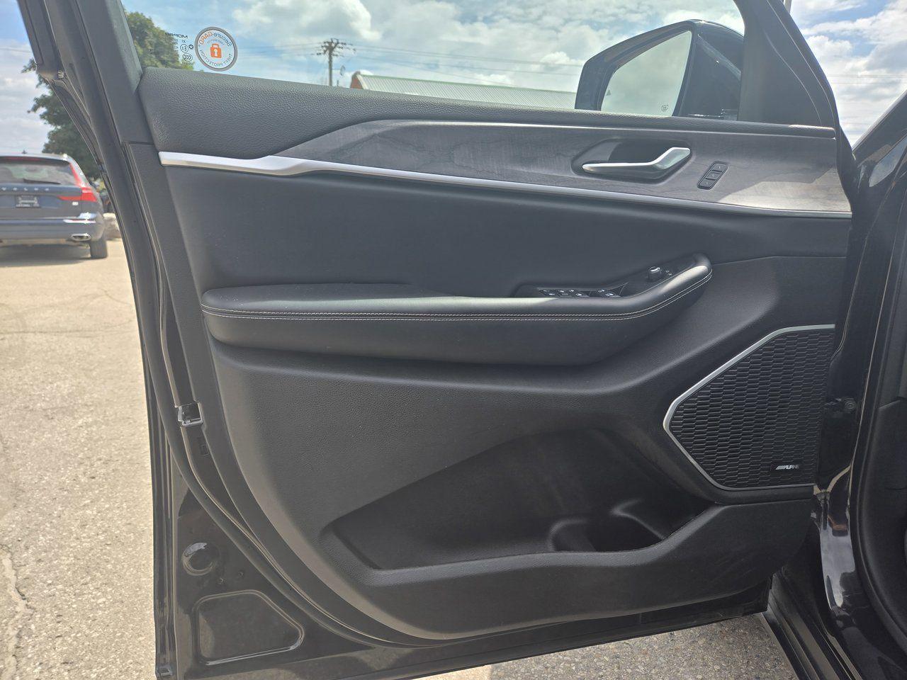 2023 Jeep Grand Cherokee 4XE BASE - Photo #28