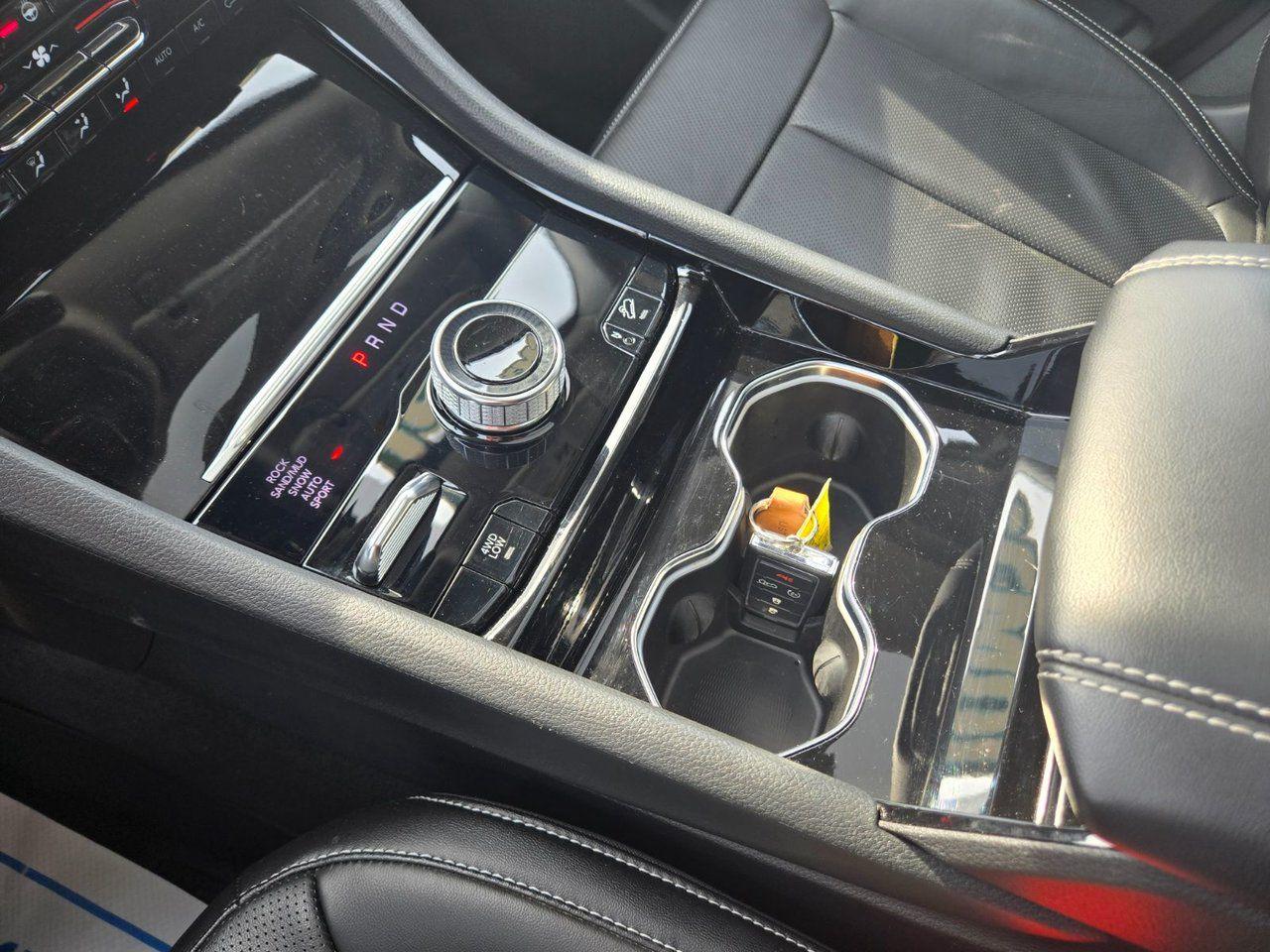 2023 Jeep Grand Cherokee 4XE BASE - Photo #18