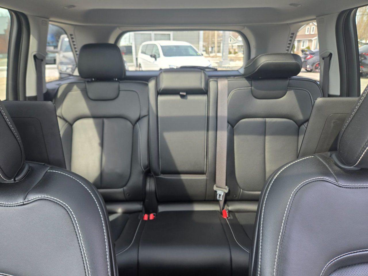 2023 Jeep Grand Cherokee 4XE BASE - Photo #23