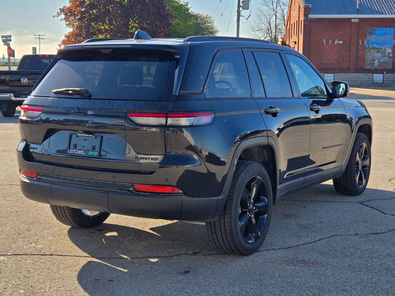 2024 Jeep Grand Cherokee Limited - Photo #5