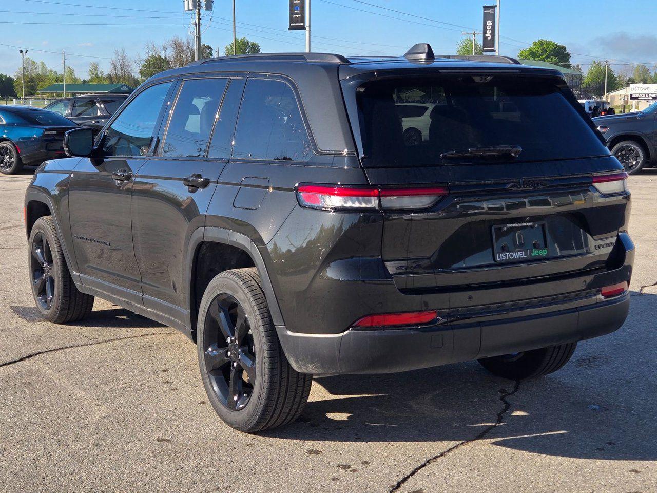 2024 Jeep Grand Cherokee Limited - Photo #7