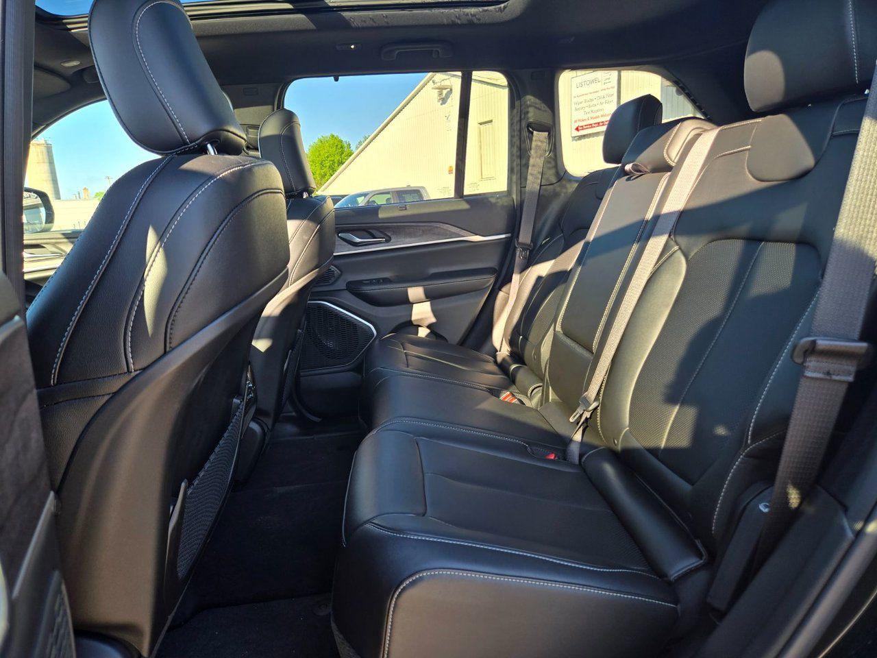 2024 Jeep Grand Cherokee Limited - Photo #23