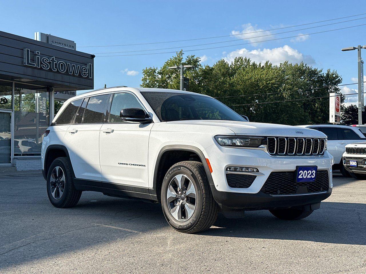 2023 Jeep Grand Cherokee 4XE BASE - Photo #9