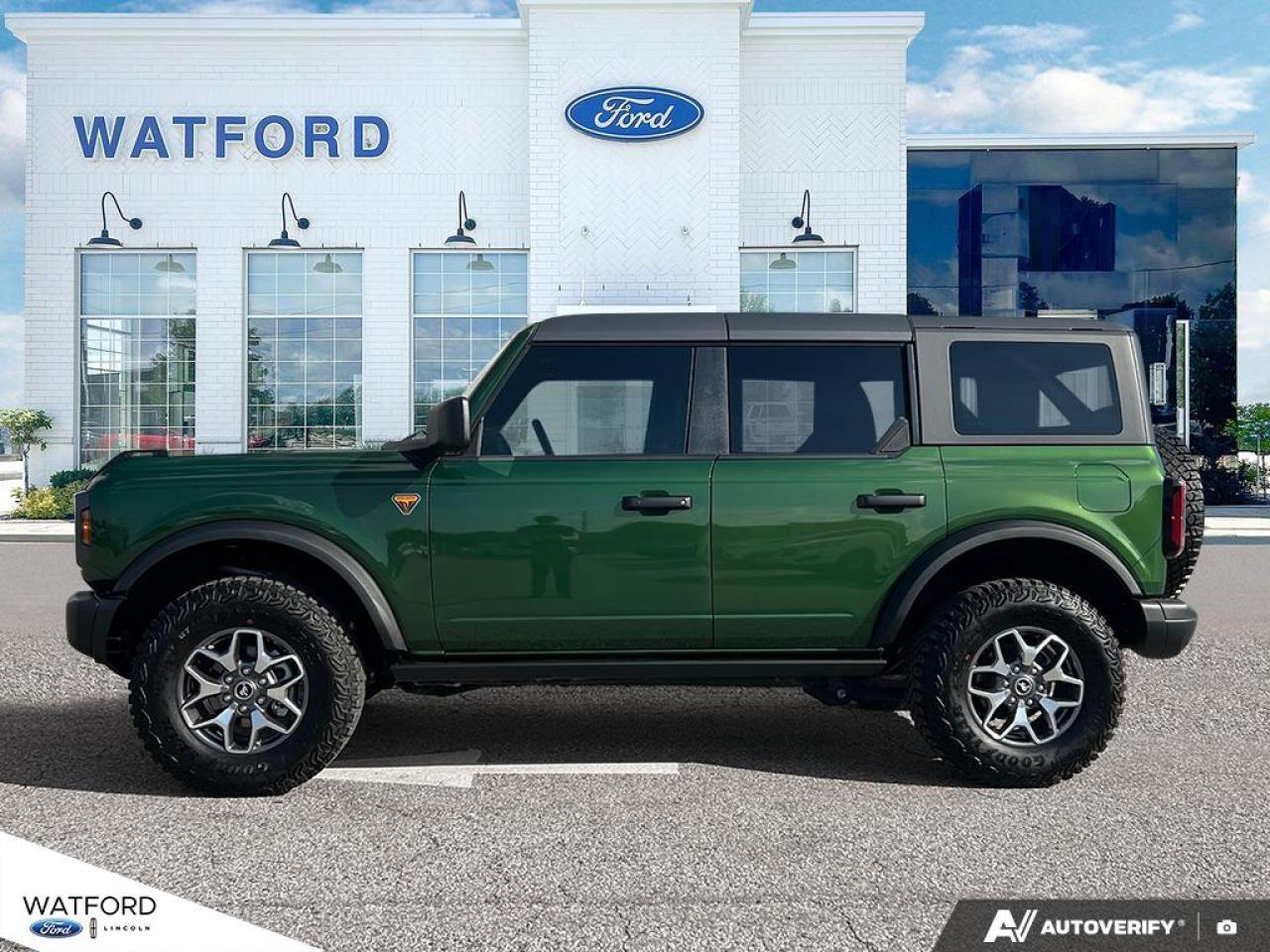 2025 Ford Bronco BADLANDS 4 DOOR 4X4 Photo2