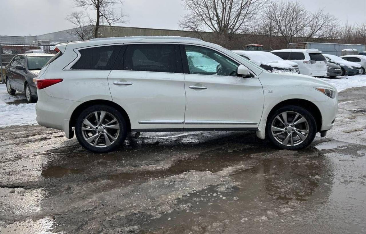 2015 Infiniti QX60 AWD 4dr - Photo #16