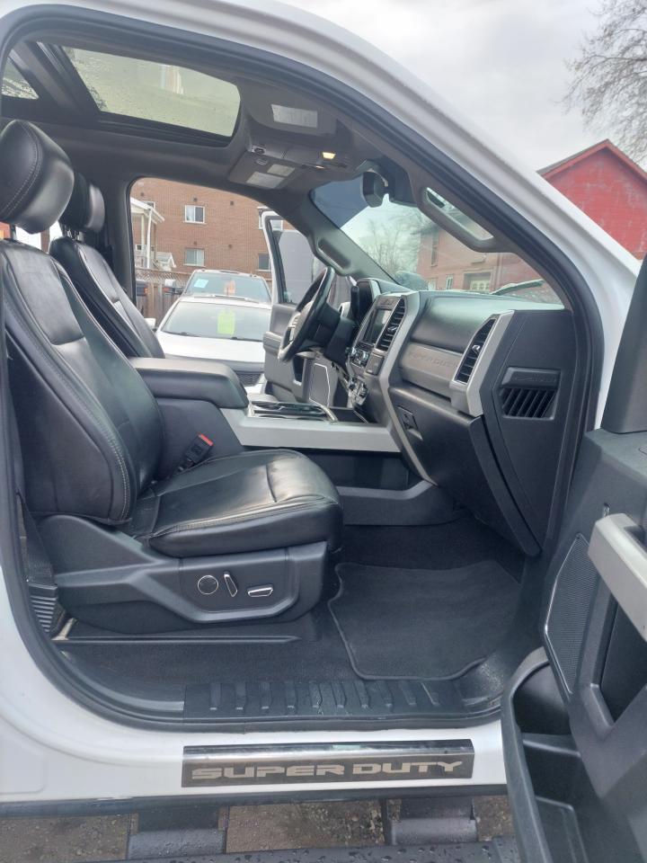 2019 Ford F-250 Super Duty Lariat - Photo #17