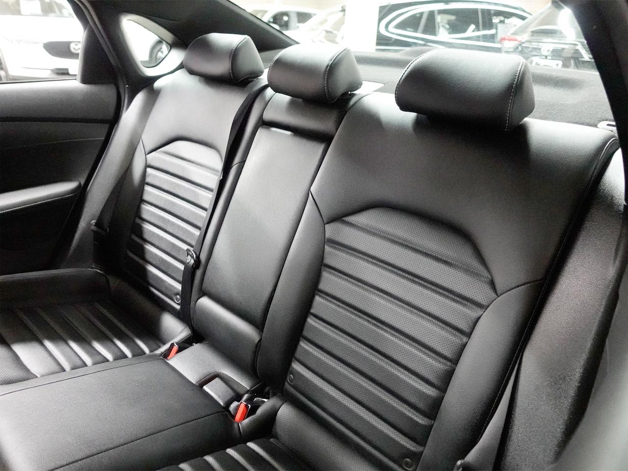 2023 Kia Forte GT-Line | Nav | Leather | Sunroof | BSM | CarPlay Photo