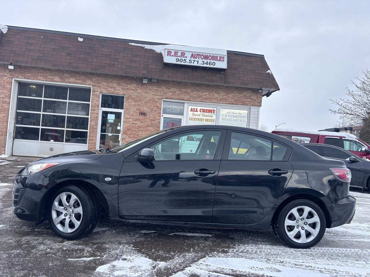 Used 2010 Mazda MAZDA3 4DR SDN GAS SAVER for sale in Oshawa, ON