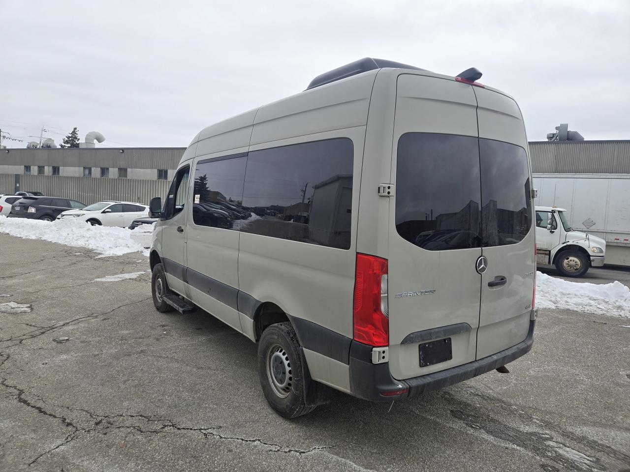 2020 Mercedes-Benz Sprinter 2500 Passenger Van - 12 SEATER|NAVIGATION|LEATHER - Photo #4