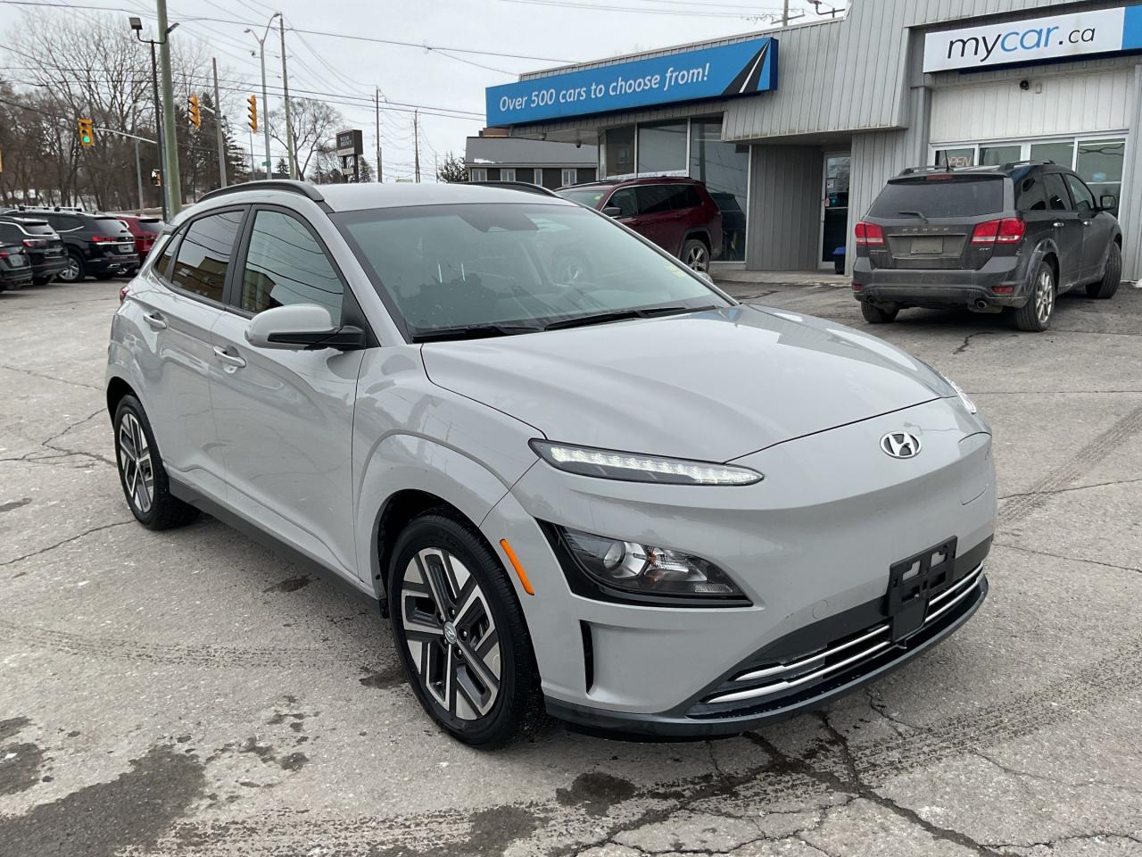 Used 2022 Hyundai KONA Electric Preferred LOW MILEAGE EV!!!!   HEATED SEATS. BACKUP CAM. A/C. CRUISE. PWR GROUP. KEYLESS ENTRY. PERFECT FOR YO for sale in Kingston, ON