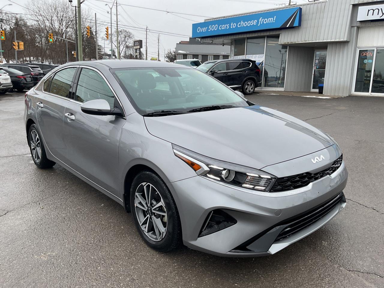 Used 2023 Kia Forte EX LOW MILEAGE!!!!    HEATED SEATS. BACKUP CAM. A/C. CRUISE. PWR GROUP. KEYLESS ENTRY. PERFECT FOR YOU! for sale in Kingston, ON