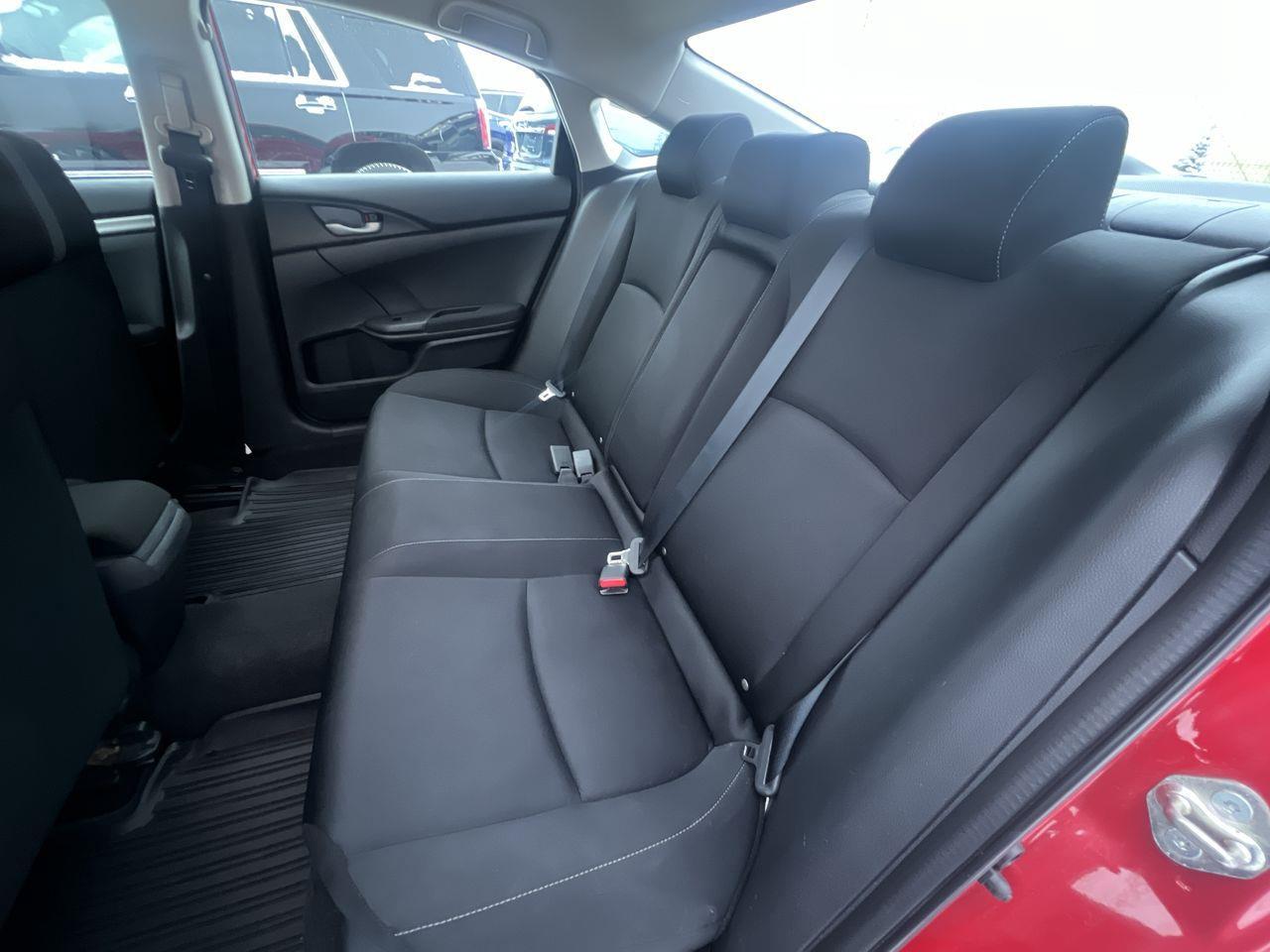 2020 Honda Civic LX APPLE CARPLAY/ANDROID AUTO, HEATED SEATS, CRUISE CONTROL, BACK UP CAM!! Photo