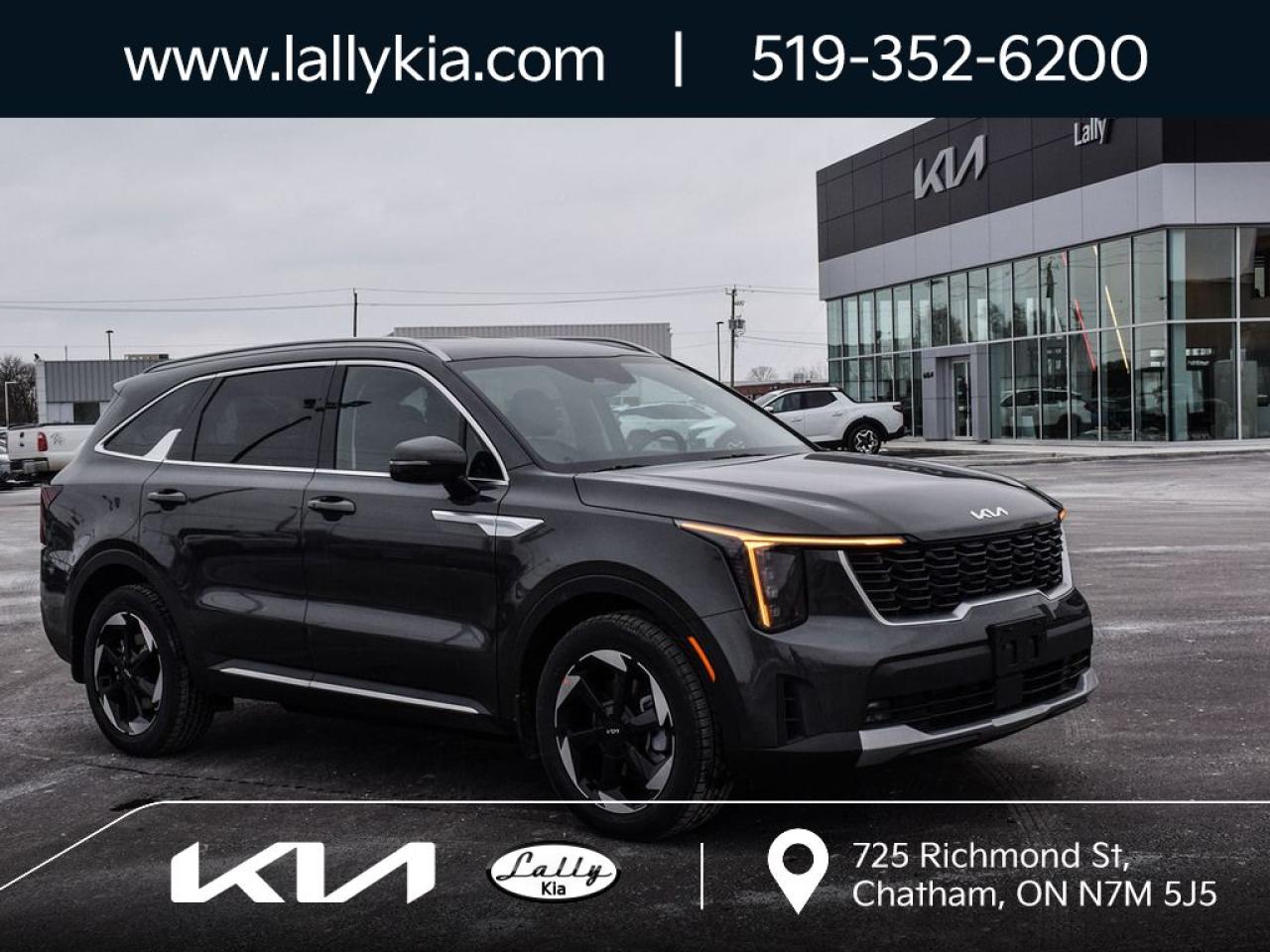 New 2025 Kia Sorento Hybrid EX AWD | HANDS-FREE SMART POWER LIFTGATE | SMART KEY WITH PUSH-BUTTON START & REMOTE START | ADAPTIVE CRUISE CONTROL WITH STOP-AND-GO FUNCTIONALITY | WIRELESS CHARGING PAD | LEATHER-TRIMMED SEATS WITH HE for sale in Chatham, ON