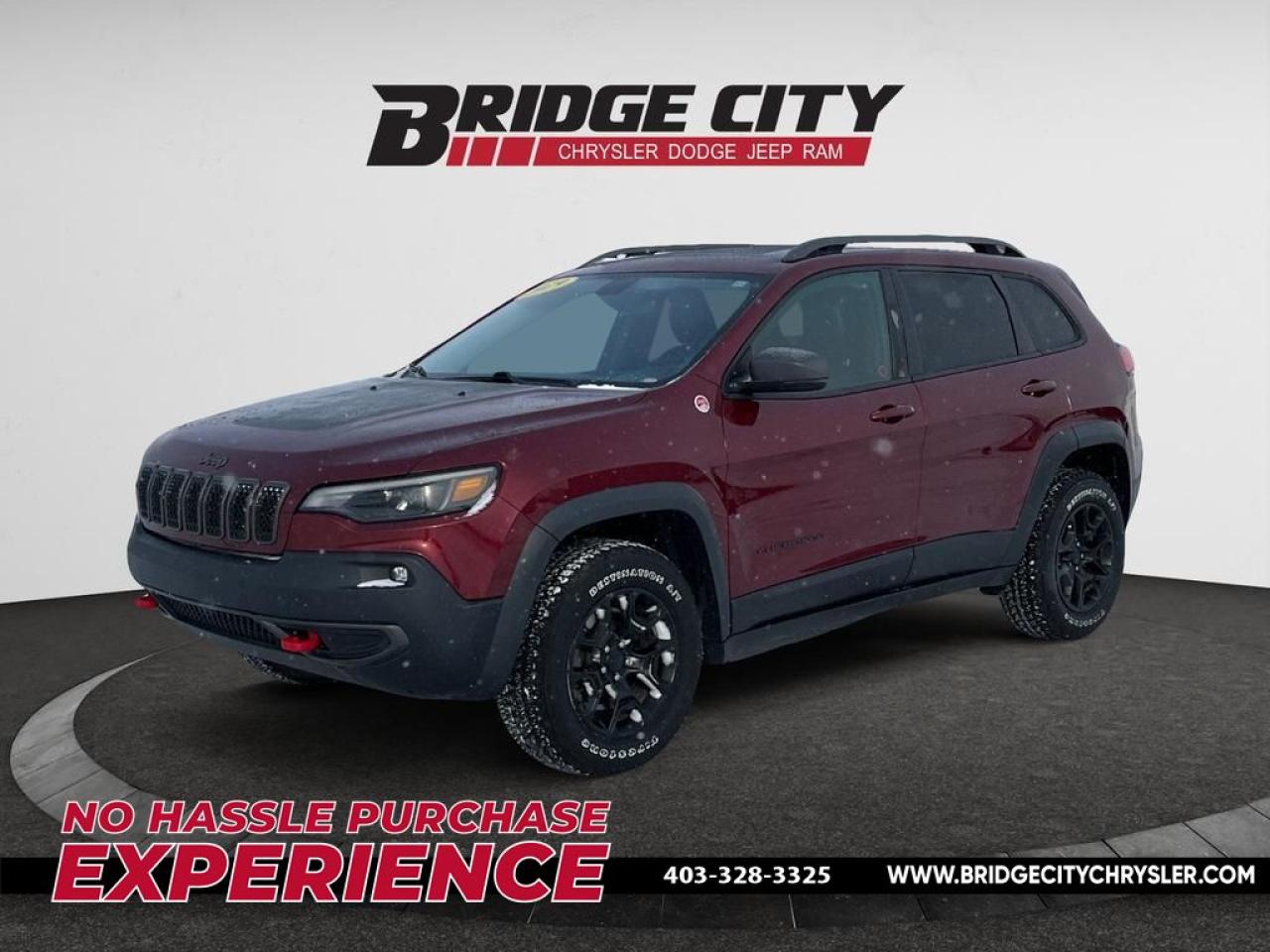 Used 2019 Jeep Cherokee Trailhawk Leather - Blind Spot - Panoramic Sunroof - Hands Free Power Liftgate - Fuel Efficient for sale in Lethbridge, AB