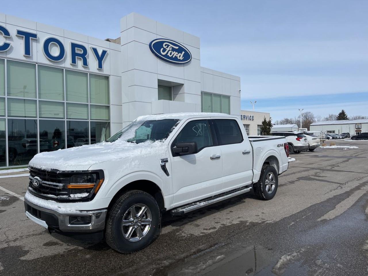 New 2025 Ford F-150 XLT for sale in Chatham, ON