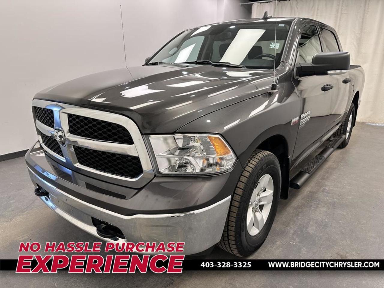 Used 2023 RAM 1500 Classic SLT Centre Console - Side Steps - Alpine Sound - Heated Seats - Remote Start - 8.4