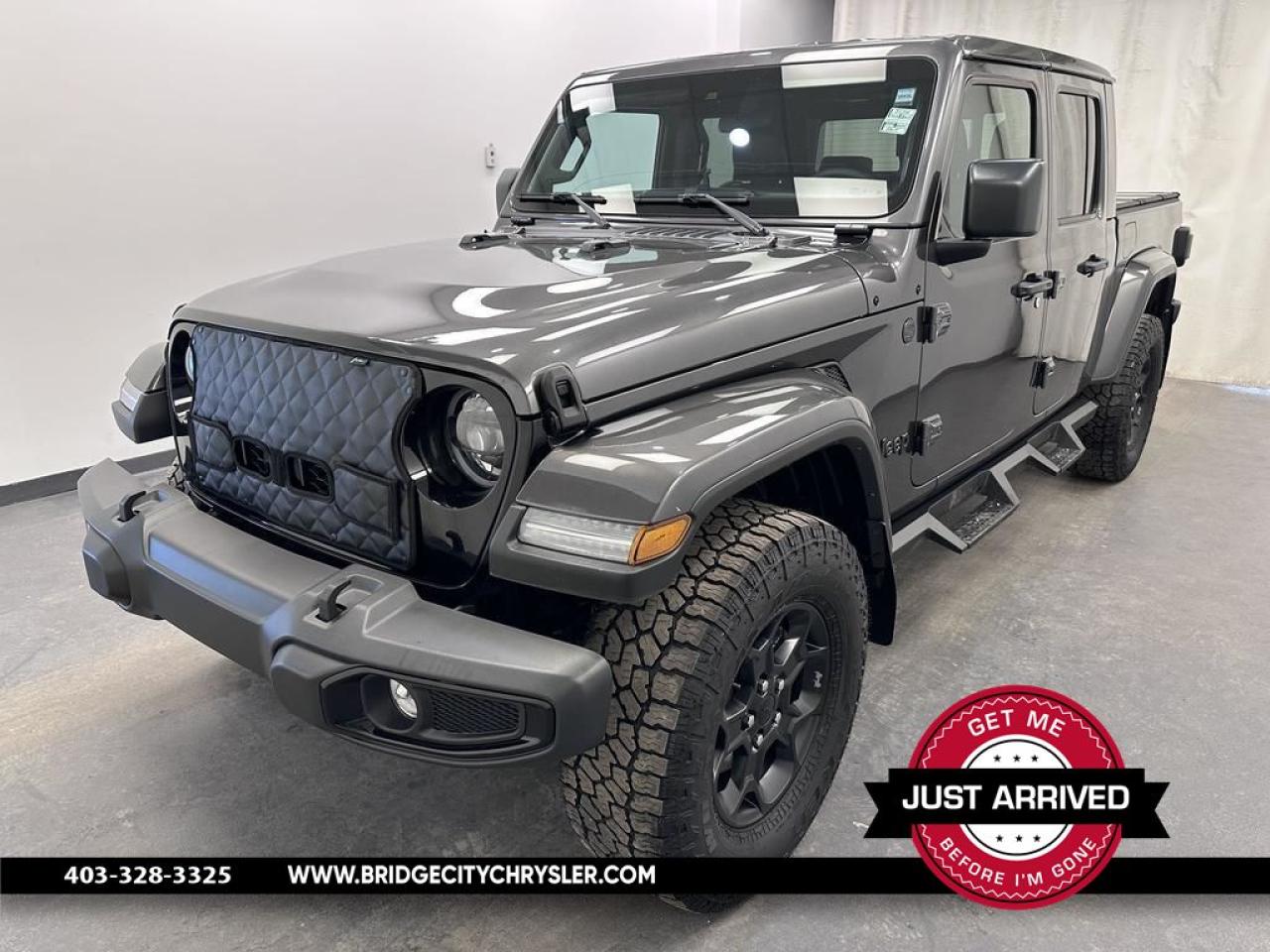 Used 2023 Jeep Gladiator Sport S Diesel - Side Steps - Adaptive Cruise Control - LED Lights - Trailer Tow Pkg - Alpine Sound for sale in Lethbridge, AB