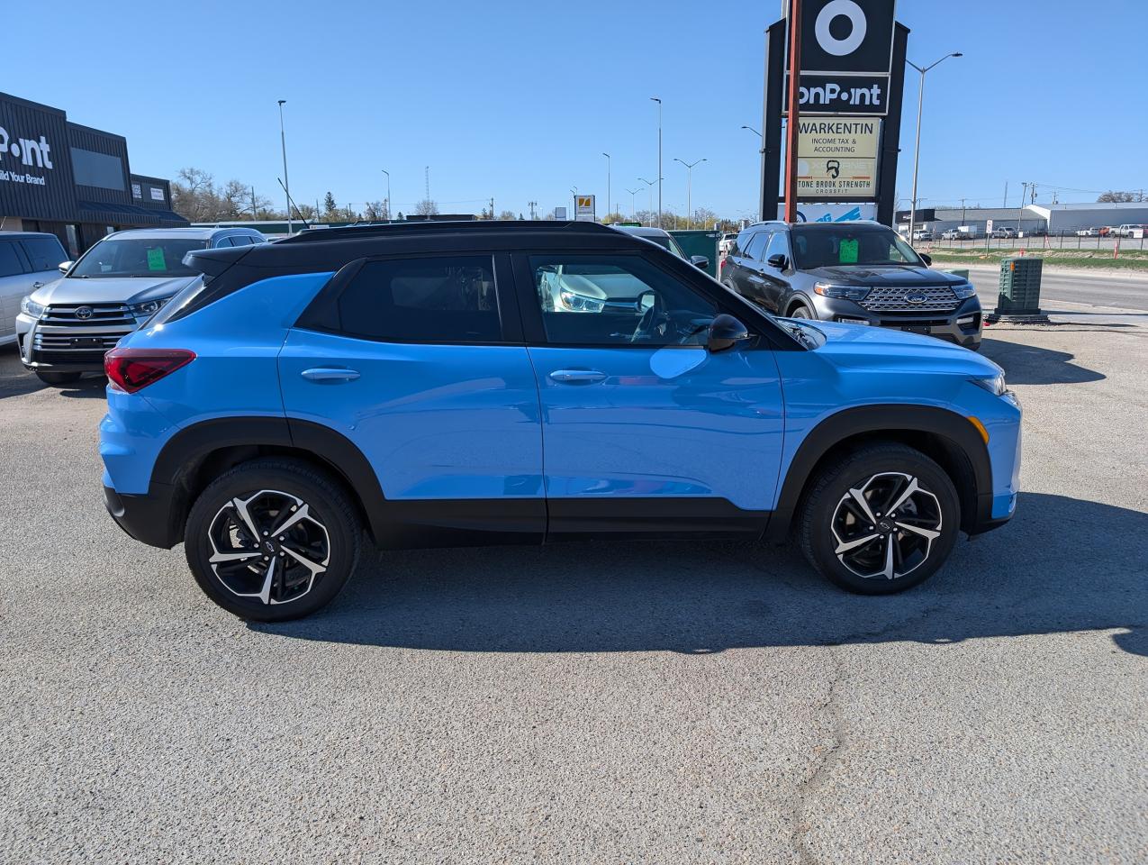 2023 Chevrolet TrailBlazer RS | Manitoba Owned | CarPlay | Heated Steering - Photo #3