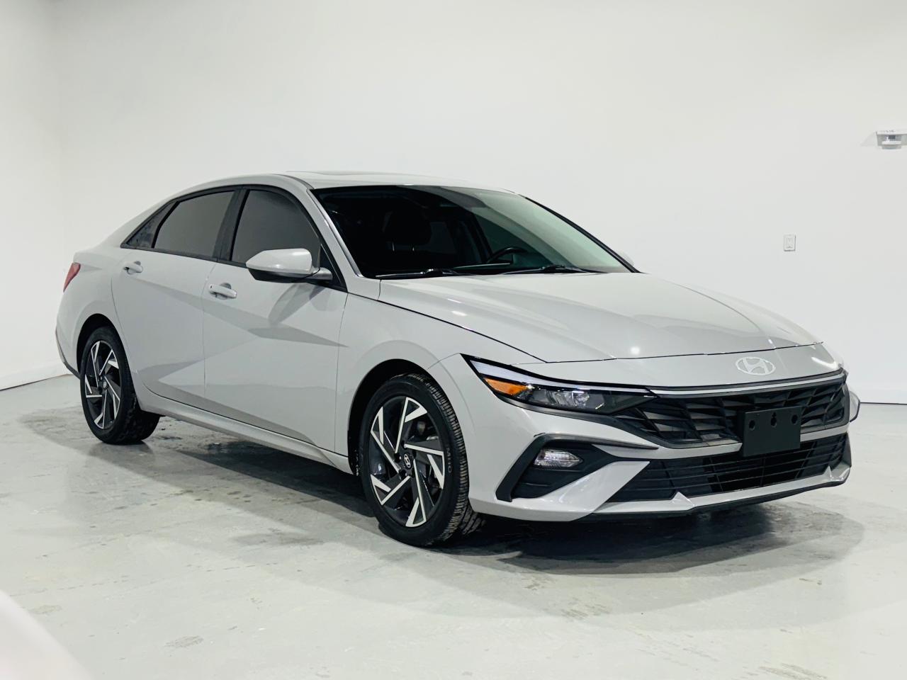 2024 Hyundai Elantra SEL - Photo #3