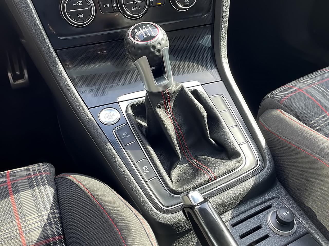 2015 Volkswagen Golf GTI | 4DR|NAVI|REARCAM|SUNROOF|ALLOYS|MANUAL - Photo #15