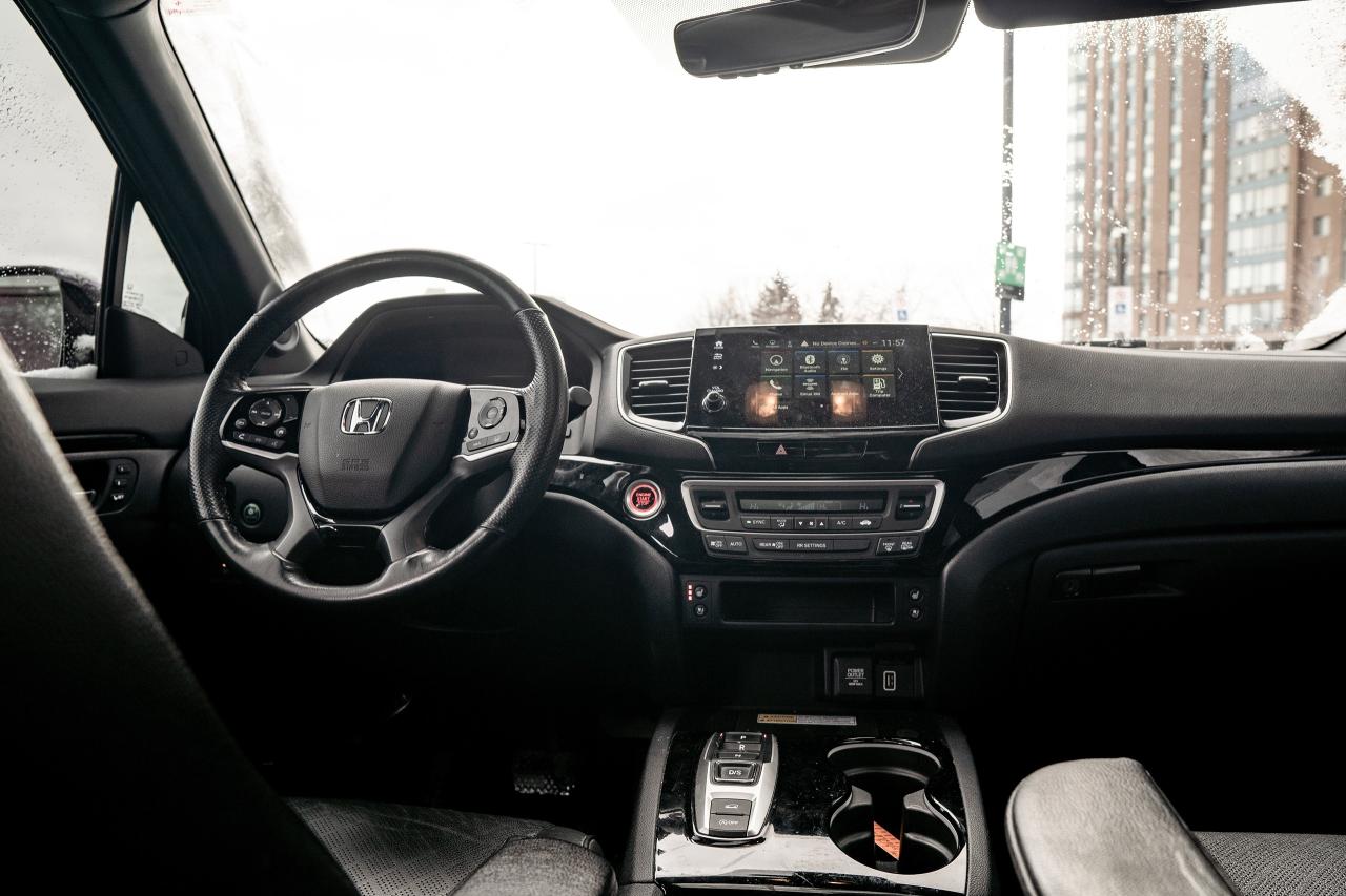 2019 Honda Passport Touring | NO ACCIDENT | CLEAN CARFAX | - Photo #10