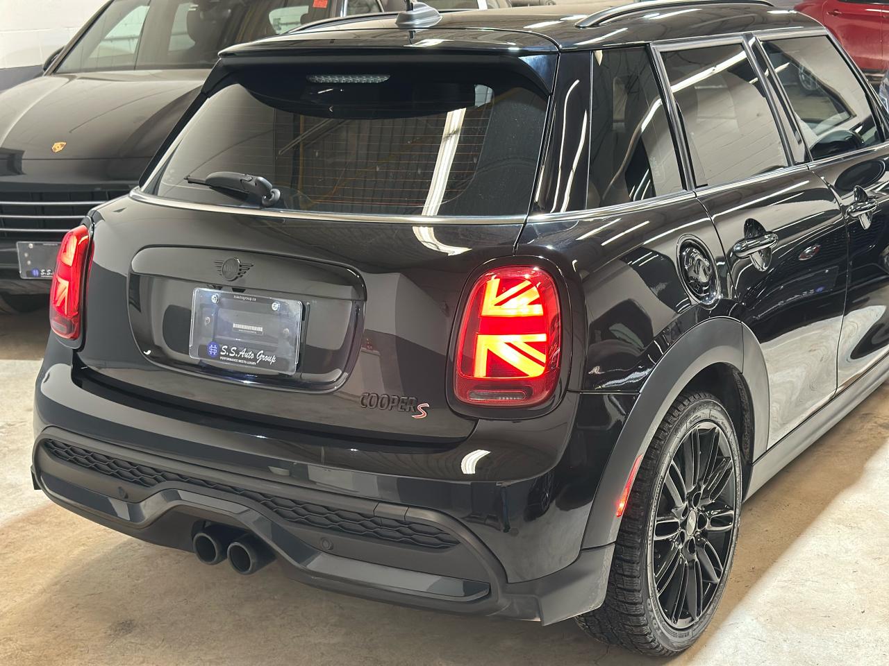 2022 MINI Cooper S S |5DOOR|NAV|BACKUP|LANE DEP|PANO ROOF| - Photo #32