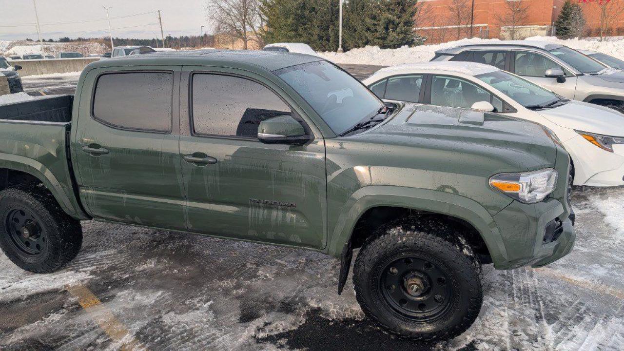 Used 2021 Toyota Tacoma 4x4 Double Cab Manual SB for sale in Ancaster, ON