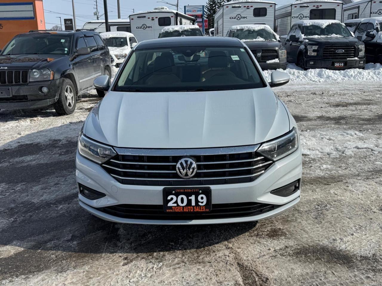 2019 Volkswagen Jetta EXECLINE, MANUAL, ONLY 109KMS, LOADED, CERTIFIED - Photo #8