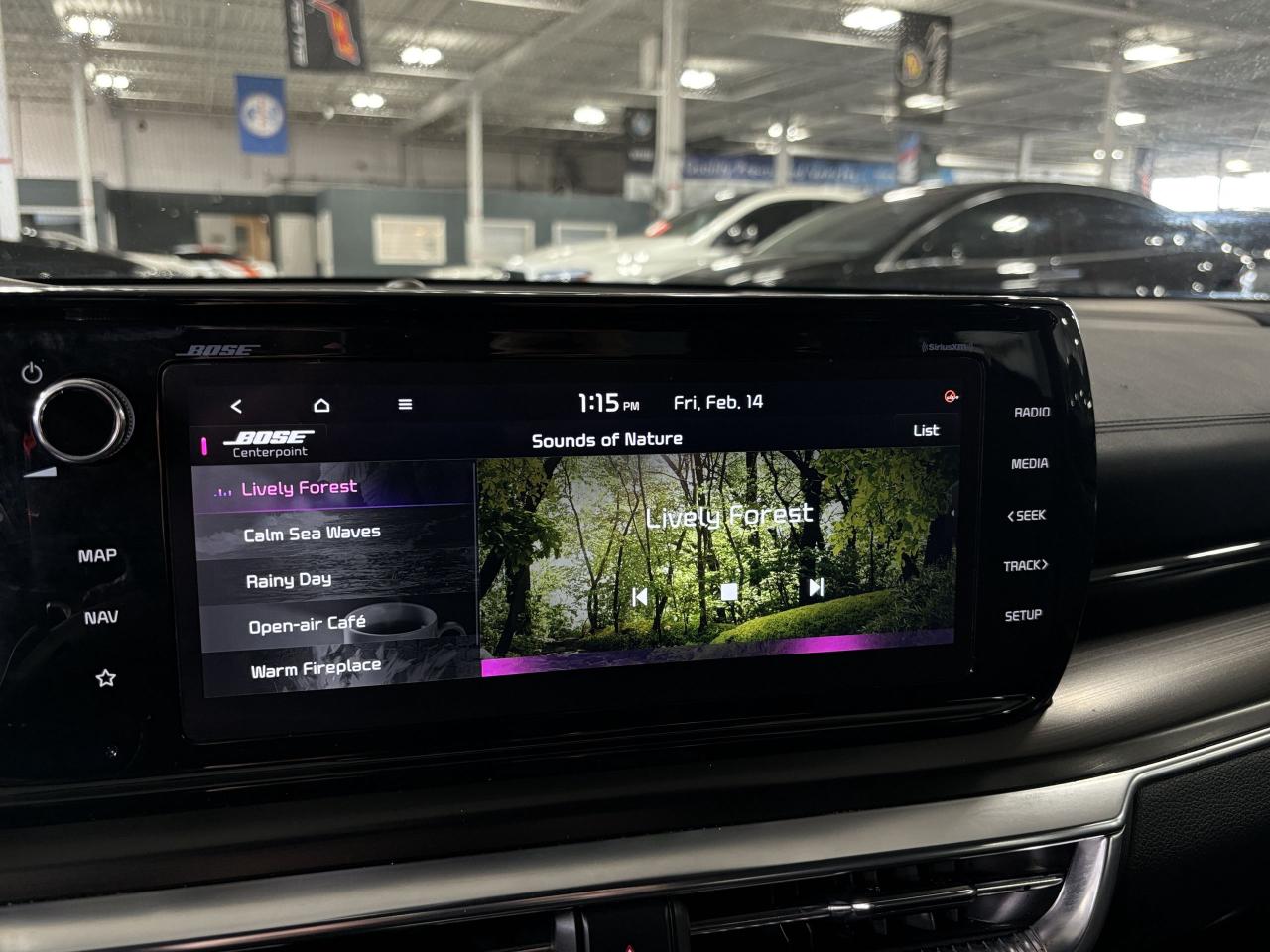 2023 Kia K5 GT DCT|NAV|BOSE|LEATHER|HEADSUP|PANOROOF|ALLOYS|++ - Photo #24
