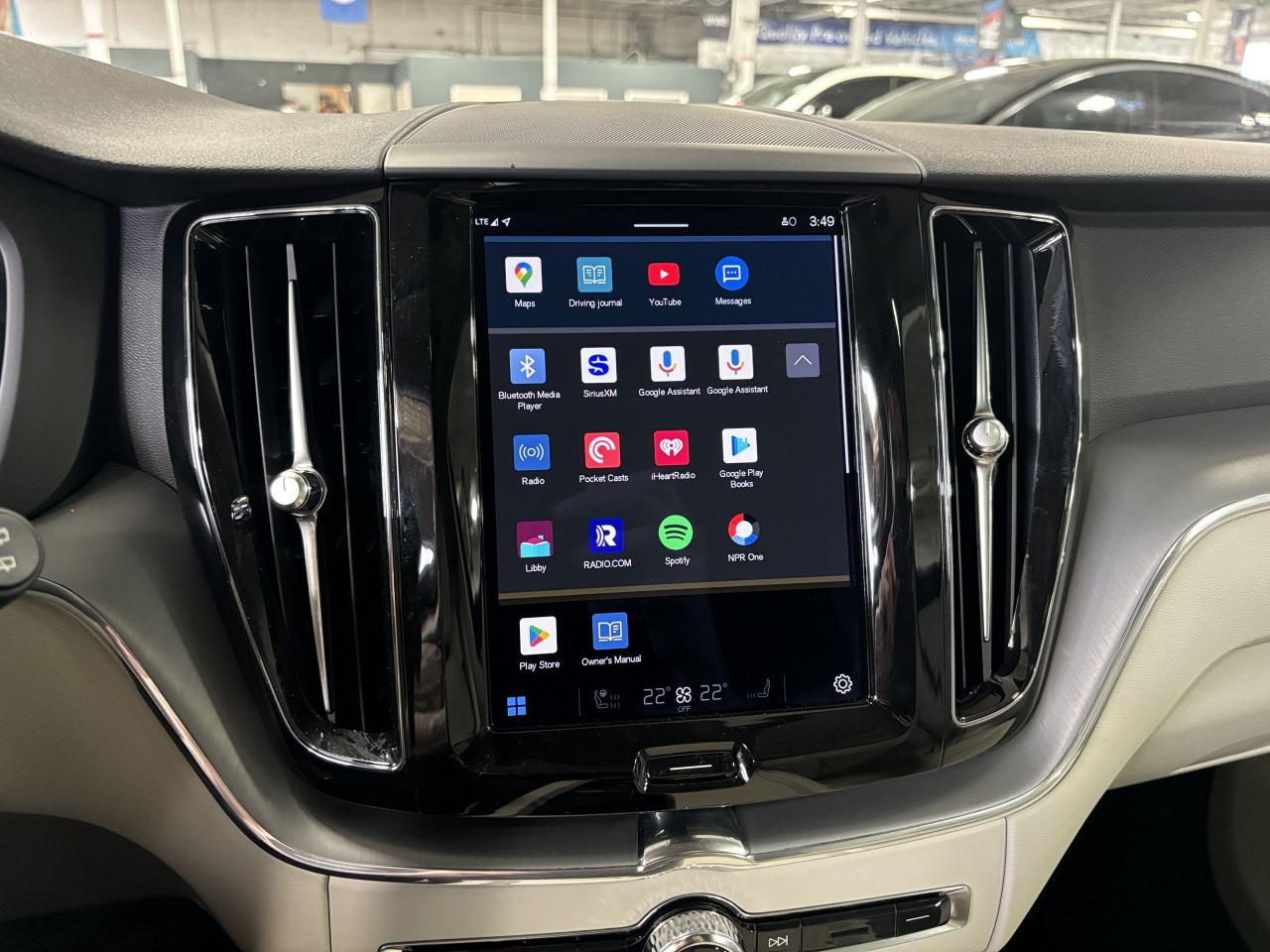 2023 Volvo XC60 B6 Core|AWD|NAV|WHITELEATHER|PANOROOF|360CAM|LED|+ - Photo #24