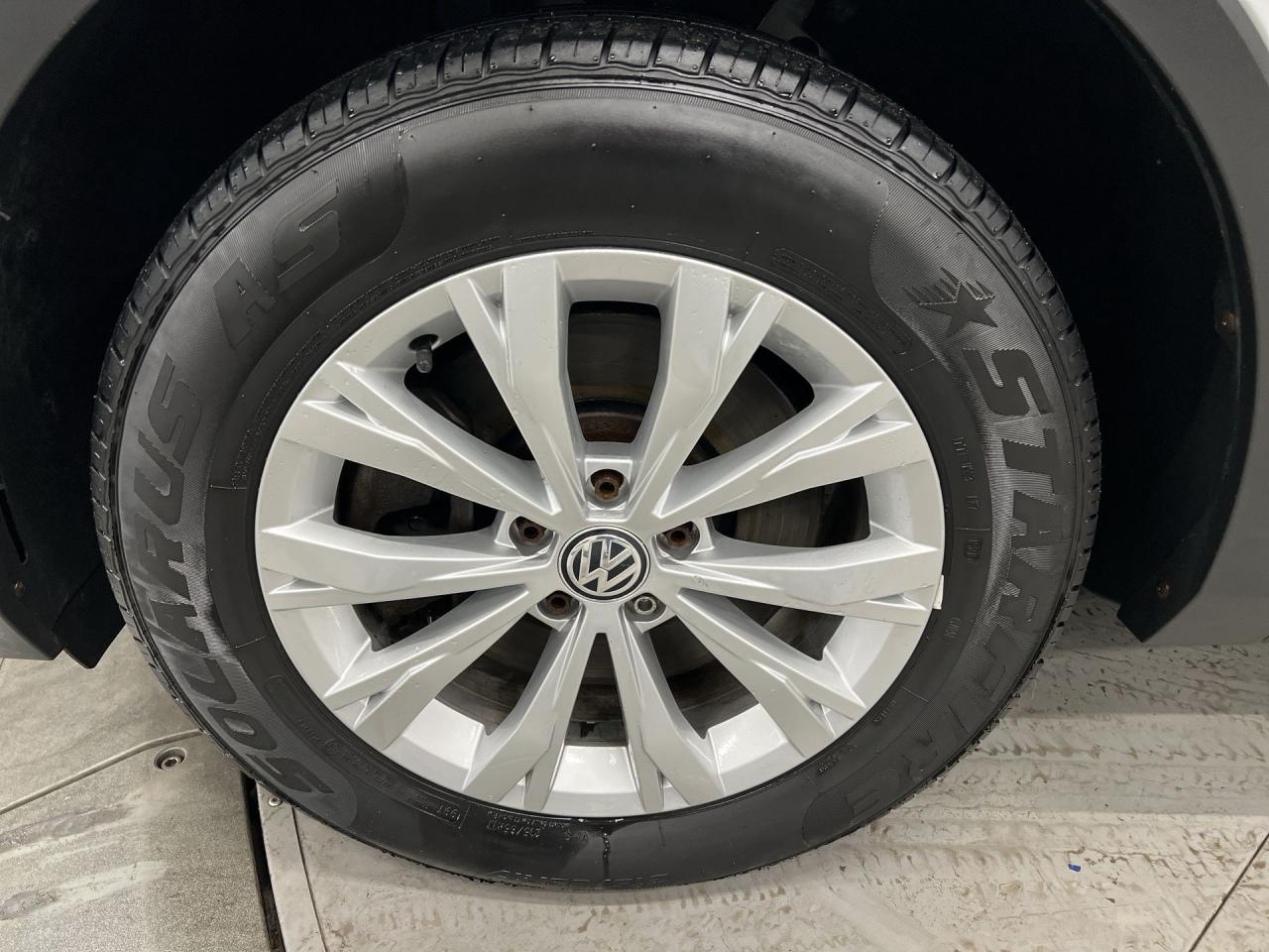 2018 Volkswagen Tiguan AWD | CARPLAY | HTD SEATS | REAR CAM | BLUETOOTH Photo