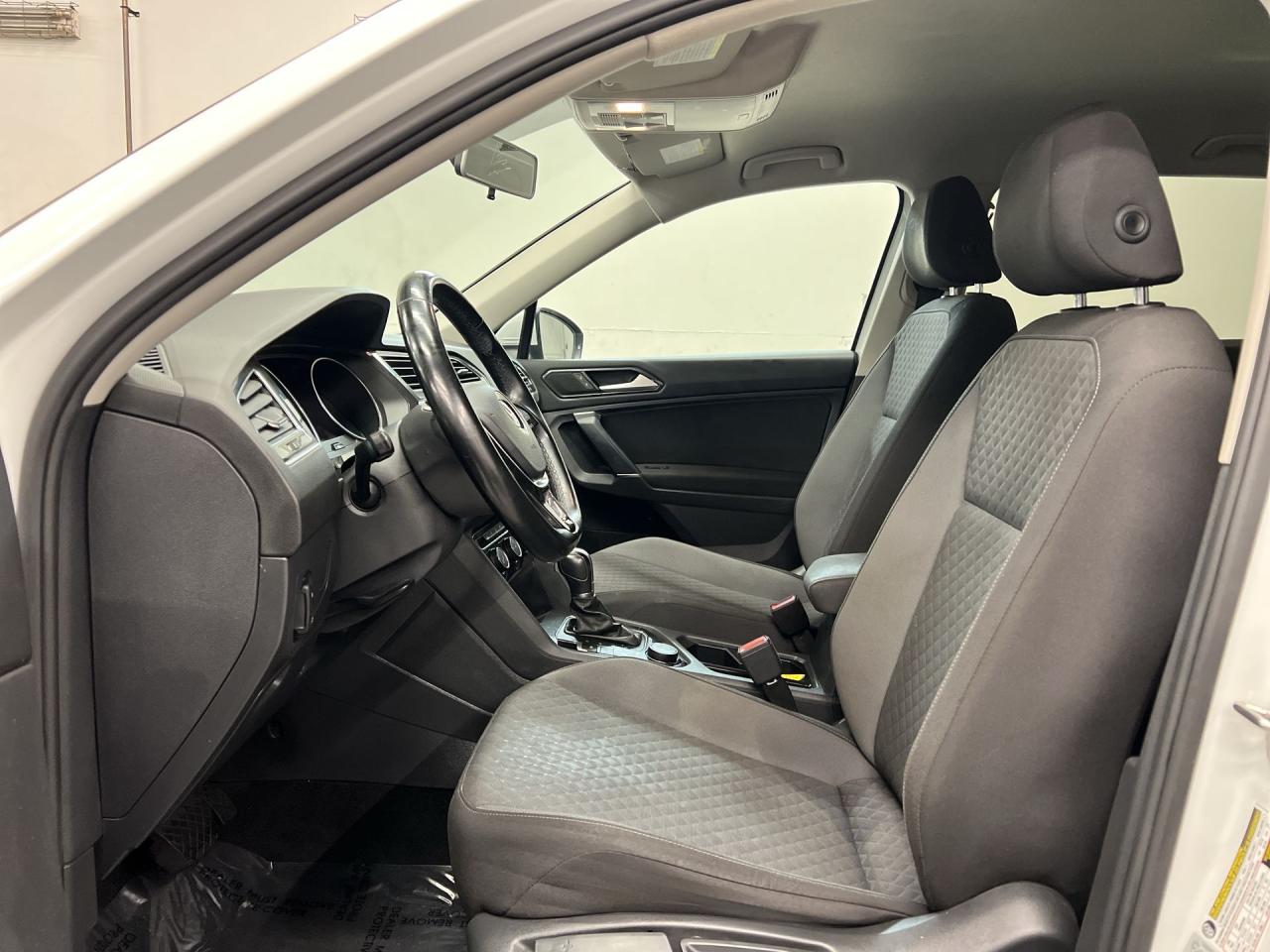 2018 Volkswagen Tiguan AWD | CARPLAY | HTD SEATS | REAR CAM | BLUETOOTH Photo