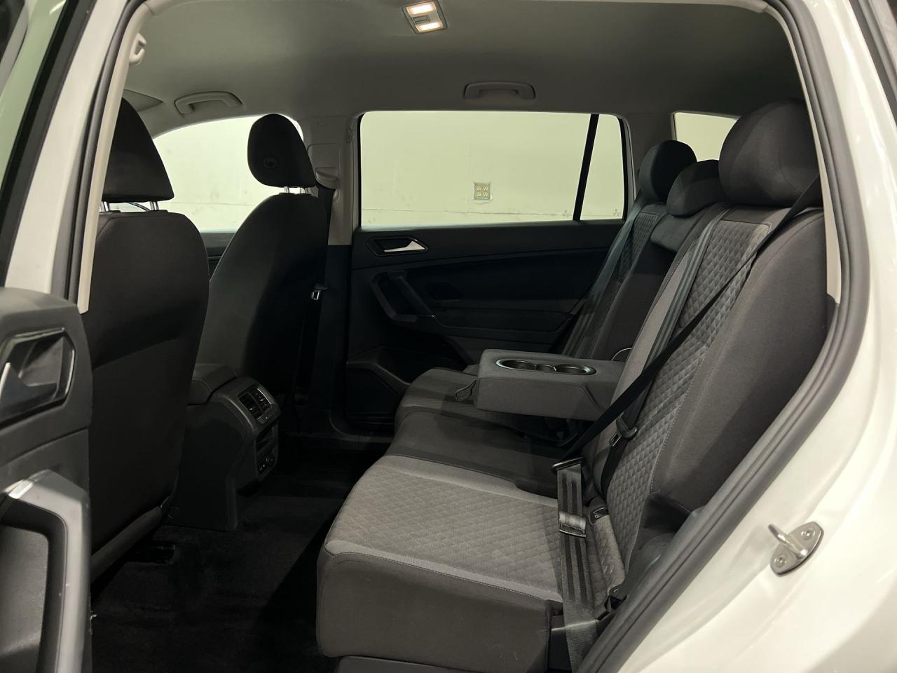 2018 Volkswagen Tiguan AWD | CARPLAY | HTD SEATS | REAR CAM | BLUETOOTH Photo