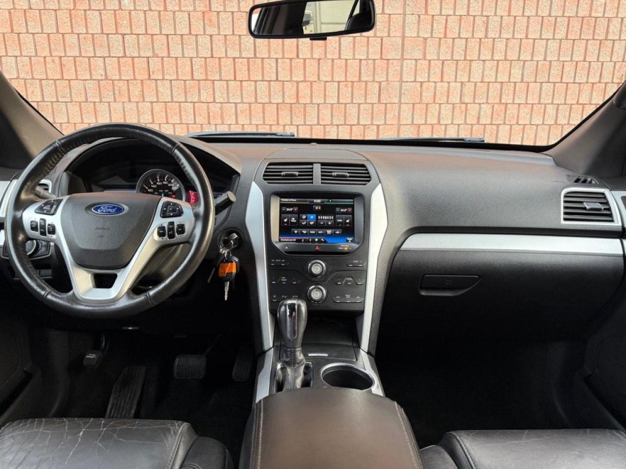 2013 Ford Explorer XLT |LEATHER|NAVI|BACKUP CAM|REMOTE STARTER|HEATED SEATS|7 PASS| - Photo #11