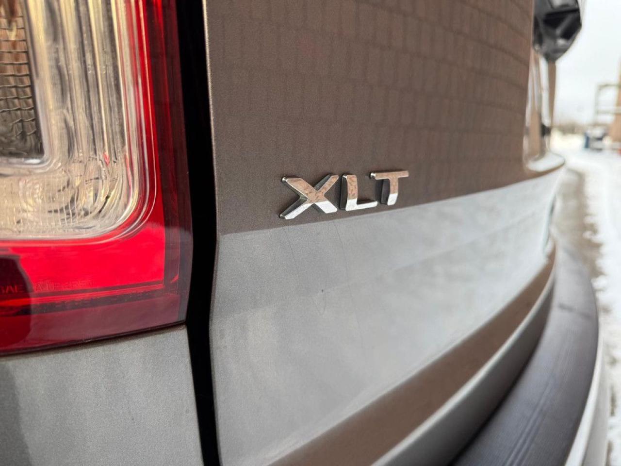 2013 Ford Explorer XLT |LEATHER|NAVI|BACKUP CAM|REMOTE STARTER|HEATED SEATS|7 PASS| - Photo #23